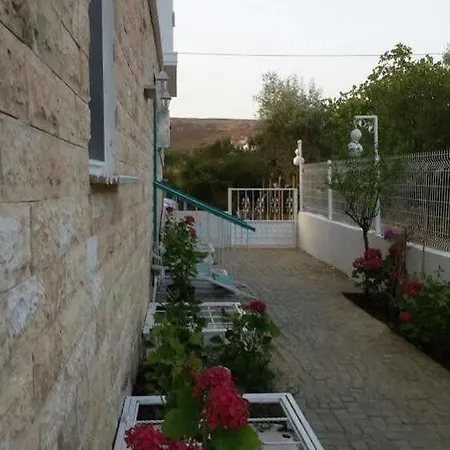 Garden Ada Hotel